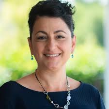 Tracy Finegan's Instagram, Twitter & Facebook