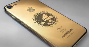 iPhone mạ vàng hình ông Donald Trump dành cho giới siêu giàu