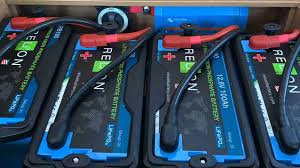 How to use a solar panel to charge a battery. What Size Solar Panel To Charge 12v Battery
