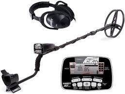 The exp 6000 ground scanner and 3d metal detector is one of okm's top of the line detecting tools for treasure hunters, metal detectorists, archaeologists, prospectors, gold seekers and ground surveyors. Amazon Com Garrett At Pro Metal Detector Garden Outdoor
