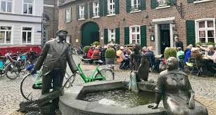 Mit Dem Fahrrad Zu Den Meerbuscher Brunnen