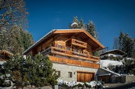 Frontansicht Das Bauernhaus Flizerhof In Kirchberg In Tirol Bauernhaus Haus Villen