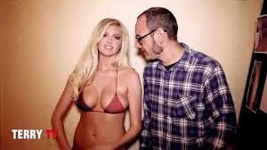 Katherine elizabeth upton (born june 10, 1992) is an american model and actress. Kate Upton Dancing Cat Daddy Song Kate Upton Angry At Terry Richardson Over Cat Daddy