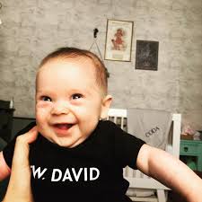 Easter is a day about remembrance, sacrifice and being with your loved  ones. I will not forget those who are sacrificing being with their loved  ones today in order to save the