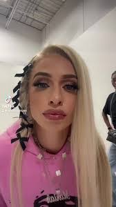 Mariah Sellers's Instagram, Twitter & Facebook