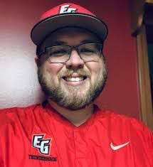 Carter Crews's Instagram, Twitter & Facebook