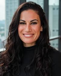 Aliza Feldman's Instagram, Twitter & Facebook