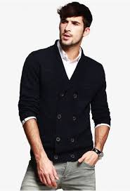 Ouverture entièrement boutonnée (petits boutons en métal). Gilet Knitwear Homme Avec Fermeture Double Boutonnage