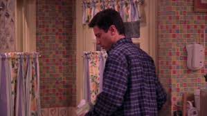 Everybody Loves Raymond" Tissues (TV Episode 2002)