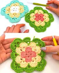 Lovely stitch, amazing work!😇 This bead stitch is spectacular. I'm simply  delighted with this pattern. Pattern: https://cutt.ly/zeZPJ2ow