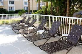 Pool Lounge Chairs Picture Of Chart House Suites On