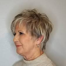 This year's favorite hairstyles and trend collections for women over 60 are getting more and more curious as 2021 approaches. 33 Youthful Hairstyles And Haircuts For Women Over 50 In 2021