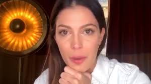 Jun 09, 2021 · ce mercredi 9 juin 2021, iris mittenaere a adressé une touchante déclaration à son chéri diego el glaoui via son compte instagram. Iris Mittenaere En Larmes Miss France 2016 Craque Pendant Un Live Sur Instagram Iziva Com