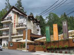 Mărturisesc că nu ştiam de restaurantul wood deşi am fost de multe ori în sinaia. Unde MancÄƒm In Sinaia DouÄƒ RecomandÄƒri Kuib Alex Galerie 7150 Calatorim Ro