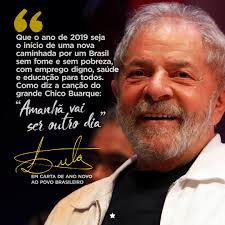 Leia os votos de Lula para os brasileiros neste novo ano que se inicia:  http://bit.ly/2QZDWsJ