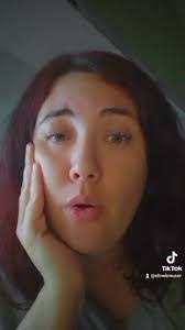 Elizabeth Kinser's Instagram, Twitter & Facebook