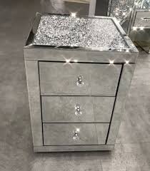 Diamond Crush Top Mirrored Bedside Table Mirrored Furniture Hos Home Mirrored Furniture Mirror Bedside Table Mirrored Bedroom Furniture