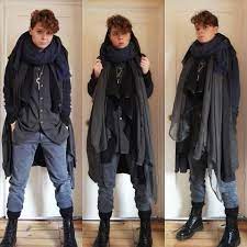 Winter Mori Style Dark And Snug For Being Both Slightly Foreboding But At The Same Time Cosy And Warm In The Winter C Mori Fashion Fashion Androgynous Outfits