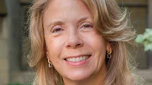 Reading Room: Jane Dailey *95