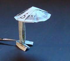 Geldscheine falten zahl 0 geldscheine falten ist eine populäre art und weise, geldgeschenke besonders schön, originell und mit der persönlichen note zu präsentieren. Origami Geldscheine Und Bucher Gefaltet Und Entworfen Von Dominik Meissner Orime De