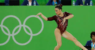 Grazie alla loro crescente popolarità, i giochi olimpici erano diventati nel corso degli anni una cassa di risonanza per questioni che trascendevano lo sport. Vanessa Ferrari Una Donna In Una Missione Storica