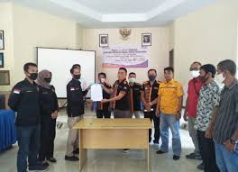 Raveena dropped a new ep. Data Pemilih Pilkada Kabupaten Sekadau Tahun 2020 Ppk Mutakhirkan Dpt Dari Pps Suarapemredkalbar Com