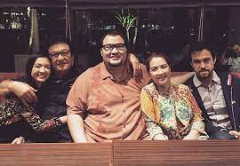 Katanya dalam mencapai kestabilan itu, adalah amat penting untuk barisan nasional (bn) mencapai kemenangan dalam pilihan raya negeri (prn) … Pantas Raline Shah Mengaku Hidup Miskin Itu Sulit Ternyata Ia Lahir Dari Keluarga Kaya Raya Dan Pengusaha Nakita Id Line Today