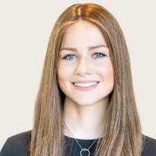 He left the 9–5. Moved to Israel. And built a luxury wine concierge for  VIPs. 🍷 In this episode, Eli Freedman shares how he walked away from the  predictable path to start