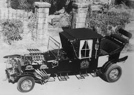 Car Lust: The Munster Koach and the Drag-u-la