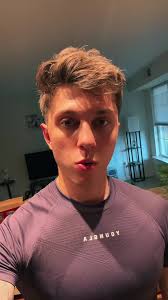 Best Compression Shirts for Fitness Enthusiasts