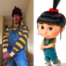 Despicable Me Cosplay By Kieraplease Blk Women In Costume Blkwmincostume Twitte Character Halloween Costumes Cartoon Halloween Costumes Cartoon Costumes