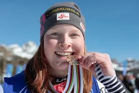 Julia elise schacht (born 13 july 1982) is a norwegian actress, born on the island of helgøya in the lake mjøsa. Www Ladigetto It Campionati Mondiali Junior Di Sci Alpino In Val Di Fassa