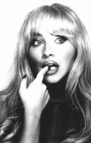 VALENTINE, elijah hewson