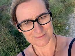 Daughter's 40-day tribute to dad who has had prostate cancer for 27 years