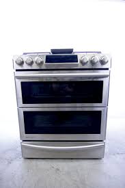 There are already several discussions about this but do not see any resolve by samsung. 30 In Samsung 5 8 Cu Ft Slide In Dual Fuel Dual Door Range Refind Kitchens