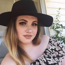 Leighton Mclean Makeup