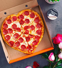 Only available via online order, the menu item costs 1,980 yen (£14. Pizza Pizza Canada Valentine S Day Pizza 2 For 1 Cineplex Promotions Heart Shaped Pizza Canadian Freebies Coupons Deals Bargains Flyers Contests Canada