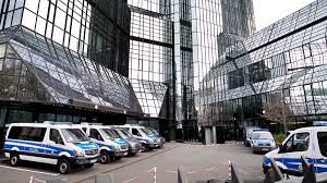 0 ratings0% found this document useful (0 votes). Panama Papers Frankfurt Prosecutors Search Deutsche Bank In Tax Investigation