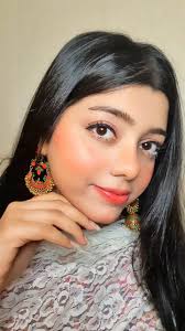 FACE PRIMER Benefits👇👇 • Fills Open Pores • Smoothes Fine lines &  Wrinkles • Get best Skin before Foundation • Oil Free & Matt • Minerals  Included • Makes your Makeup, Smoother