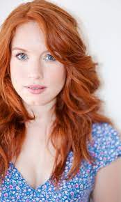 Red Haired Blue Eyes Dimpled Chin Funny How At The End Of The Month Maria Thayer Will Turn 40 She Has Been A Wor Beautiful Red Hair Red Haired Beauty Redheads