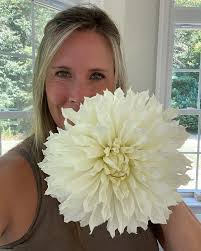 So how do you get a Dahlia name registered? I have some dahlia's i grew  from seed 2 years ago (so this is year number 3) can I name it or does