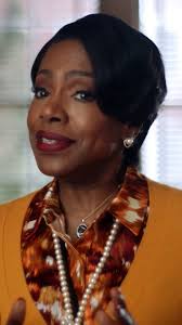 Daniel Longoria (@_DinoDanny)