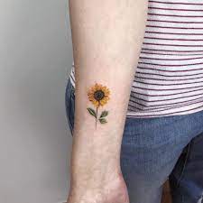 20 Beautiful Flower Tattoos By Fatih Odabas Tattoosphera Sunflower Tattoo On Wrist Beautiful Flower Tattoos Tattoos