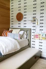 Many modern trundle beds are now using mixed materials. Home Trend Modern Trundle Beds Copycatchic