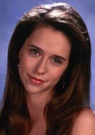 Fan Casting Jennifer Love Hewitt as Judith "Judy" Swanson in Girls Named  Paris ('90s)
