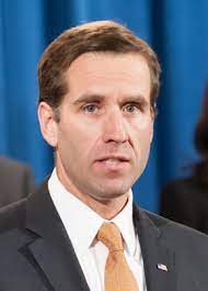 Hunter biden spoke out about the chaos in the trump administration. Beau Biden Wikipedia