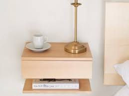 Pin By Heike Welzel On Schlafzimmer In 2020 Floating Bedside Table Wooden Bedside Table Bedside Table Diy