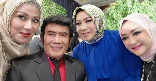 Ricca Rachim Istri Raja Dangdut Rhoma Irama, Melihat Parasnya Takkan  Percaya Usia Aslinya