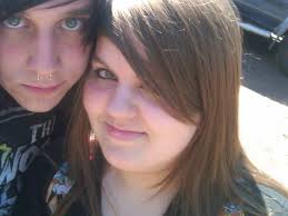 Identifying a musician from a 2010 photo