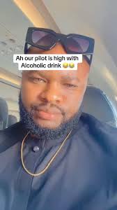 Omg my our pilot 👩‍✈️ is high o😂😂 #flying #airplane #plane #reels  #fypシ゚viralシ #reels #viral #fb #trend